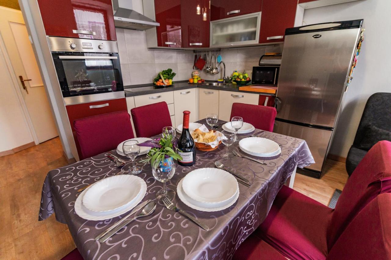 Rene Apartment